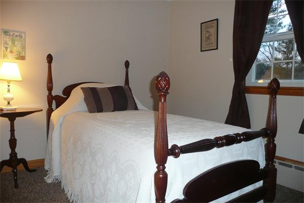 13 Keane Road Natick, MA 01760 - Photo 20 of 24 Gallery Image 20