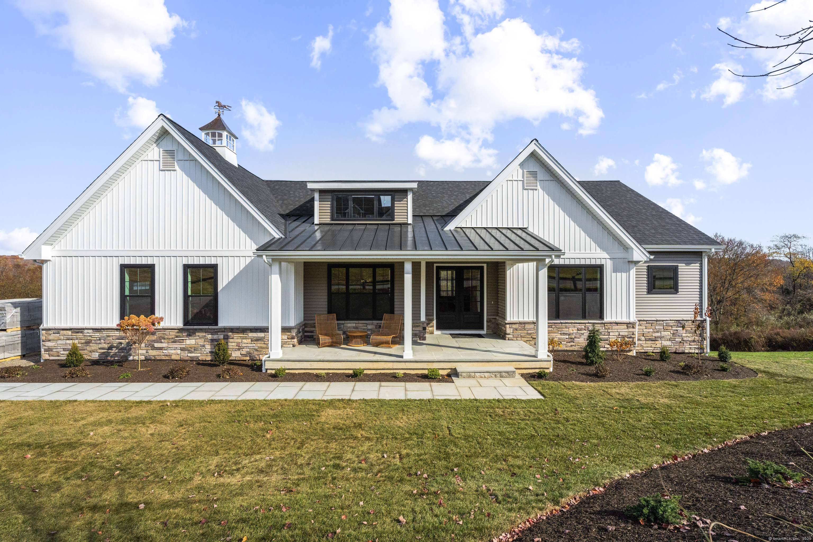 11 Twin Valley Road East Lyme, CT 06333 - Photo 1 of 11
