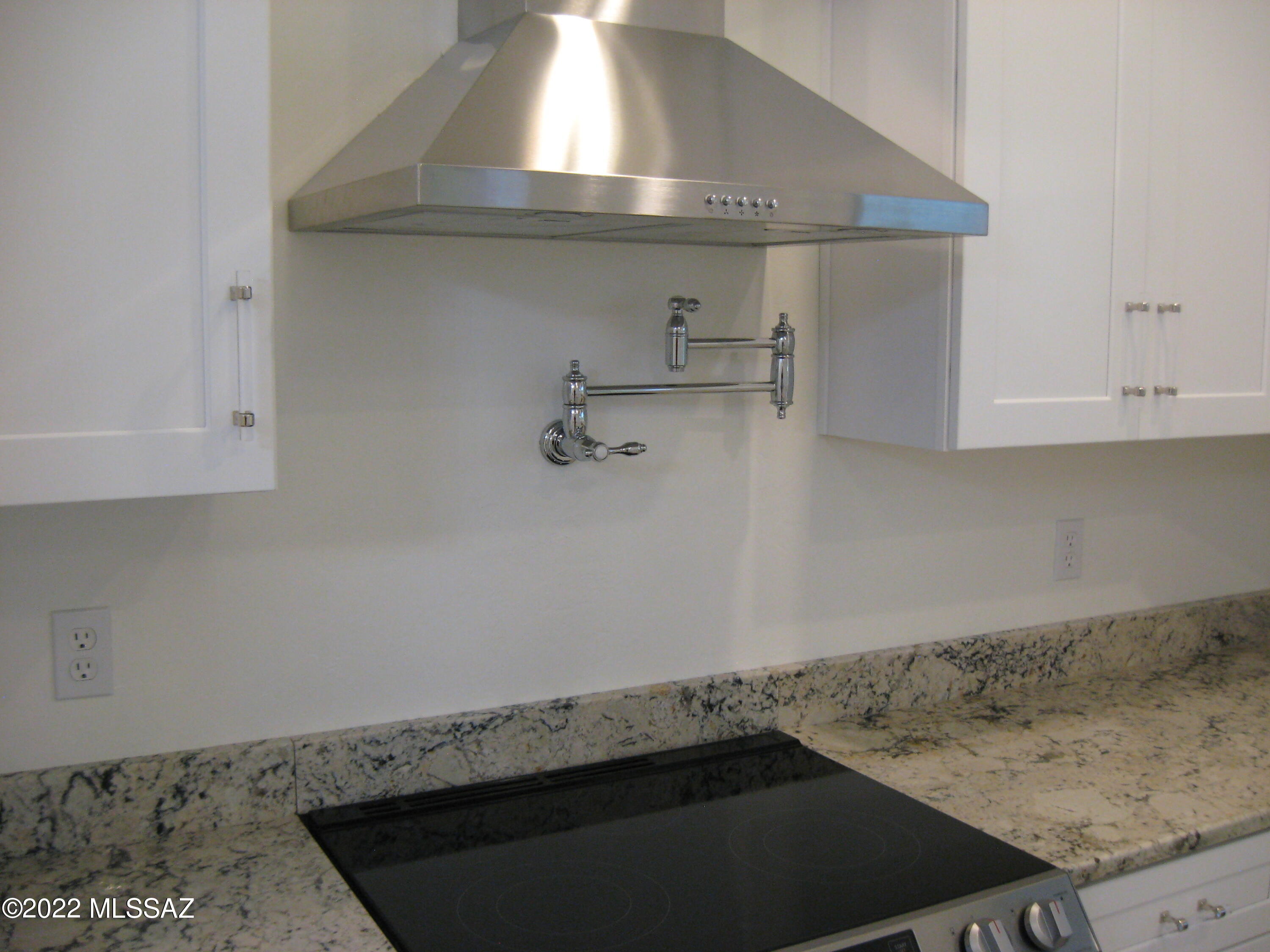 92 Camino Embarcadero Rio Rico, AZ 85648 - Photo 13 of 46