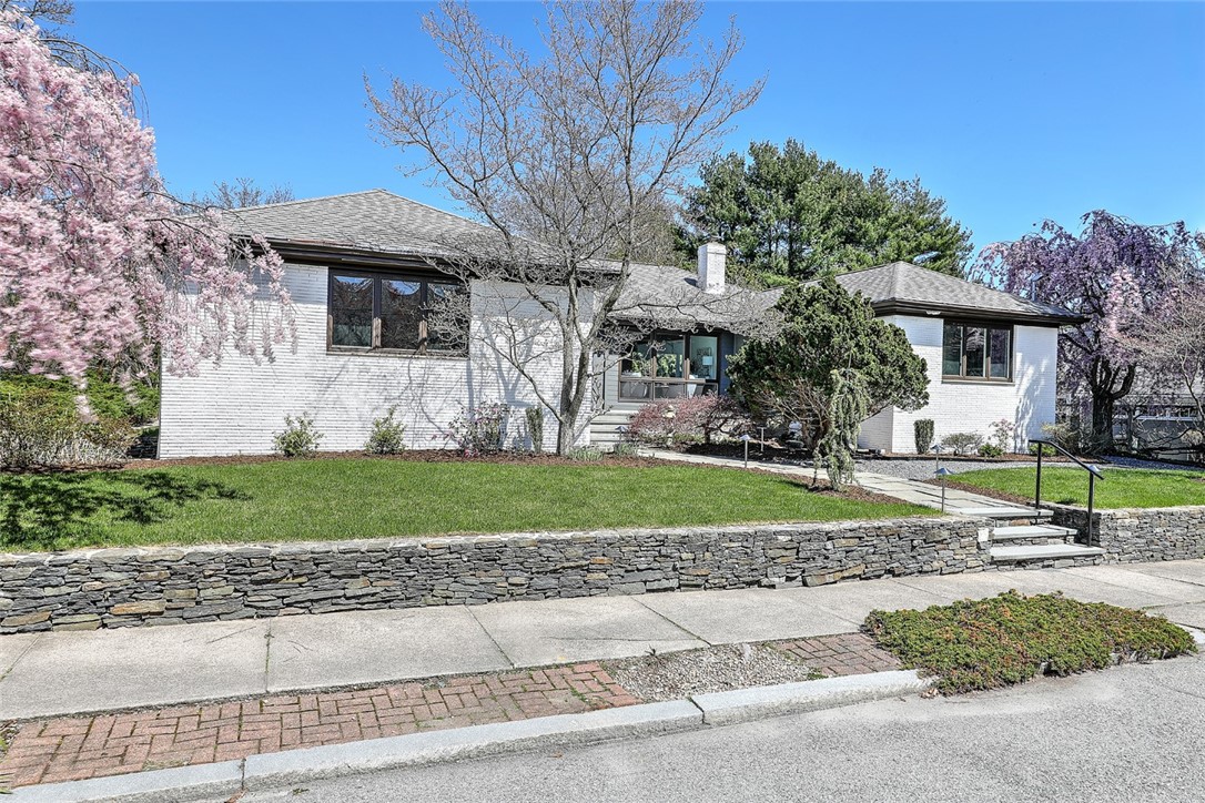 80 Hartshorn Road Providence, RI 02906 - Photo 1 of 50 Gallery Image 1
