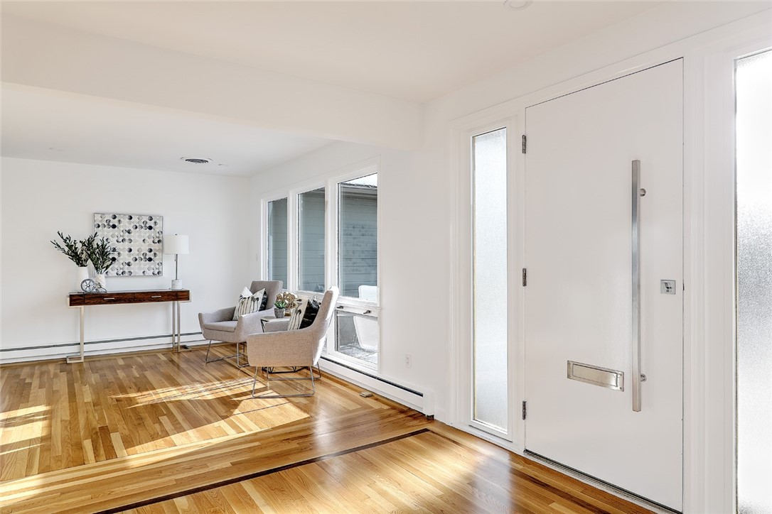 80 Hartshorn Road Providence, RI 02906 - Photo 5 of 50 Gallery Image 5