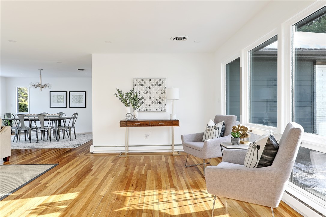 80 Hartshorn Road Providence, RI 02906 - Photo 6 of 50 Gallery Image 6