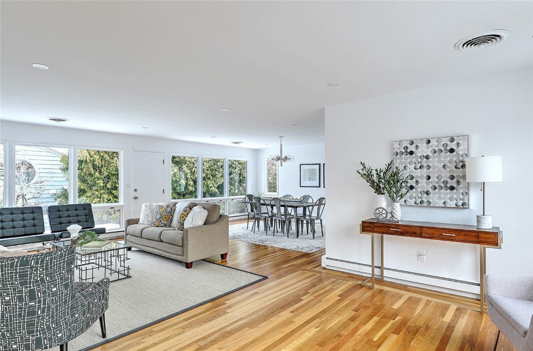 80 Hartshorn Road Providence, RI 02906 - Photo 9 of 50 Gallery Image 9