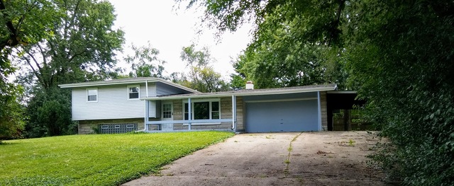 108 Old Elm Road Joliet, IL 60433 - Photo 3 of 34