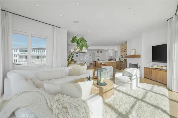 $25,500,000 | 1920 The Strand, Manhattan Beach, CA 90266