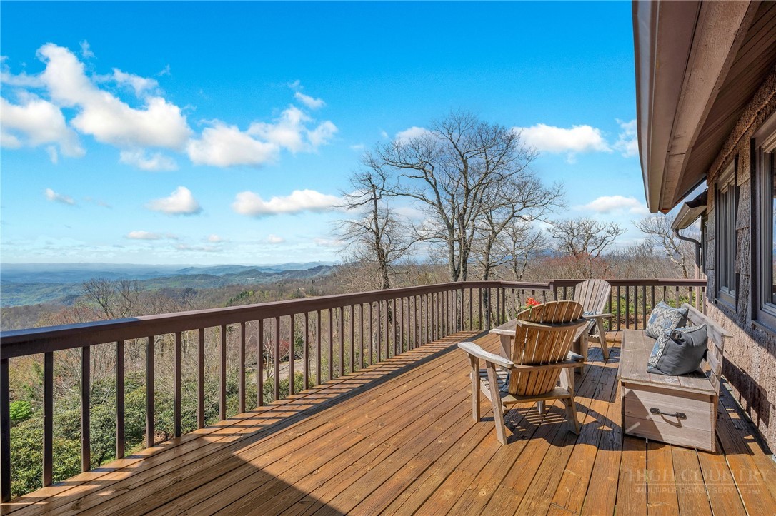391 Oak Ridge Drive Boone, NC 28607 - Photo 16 of 47