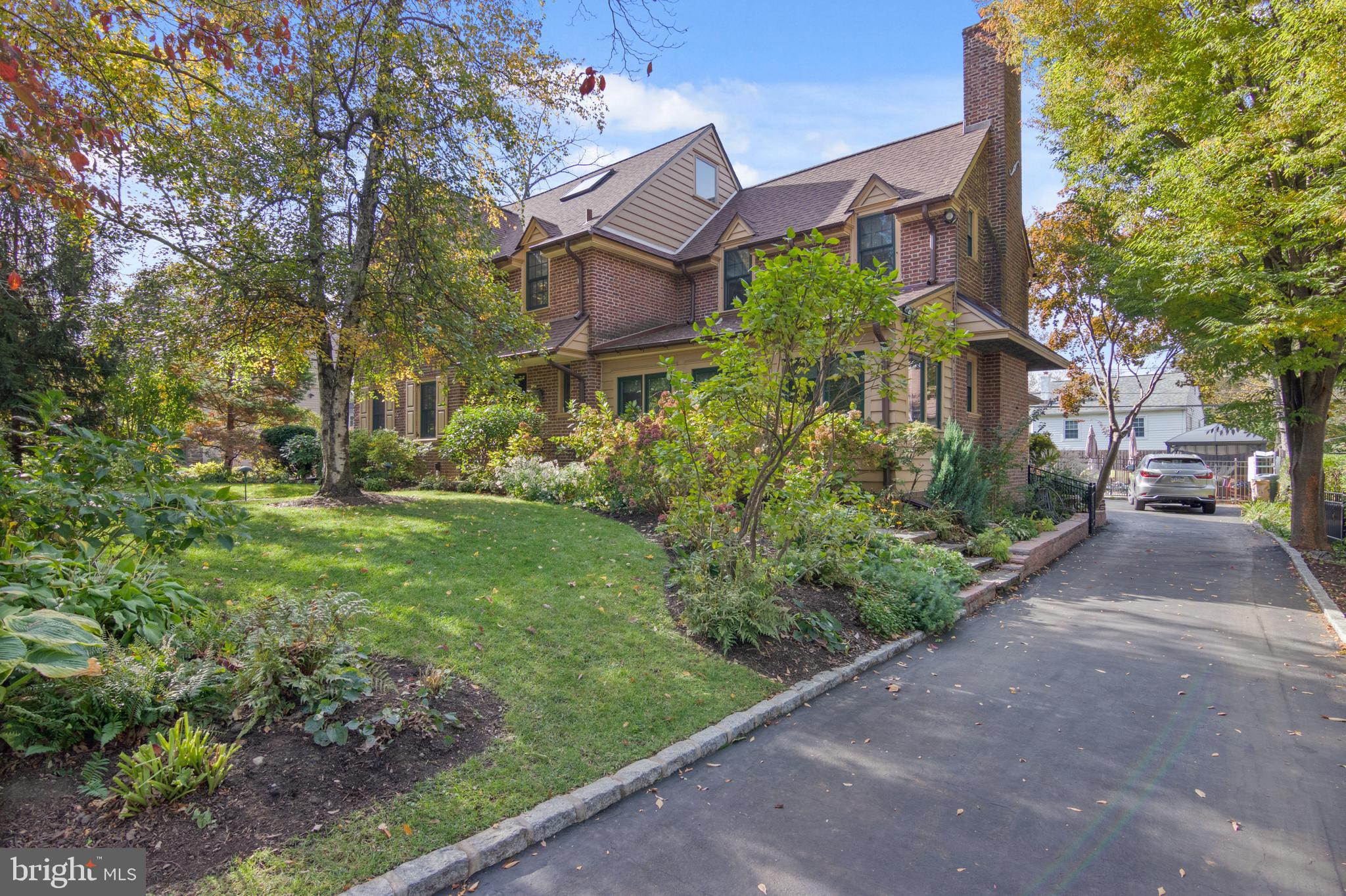 508 Prescott Road Merion Station, PA 19066 - Photo 3 of 46