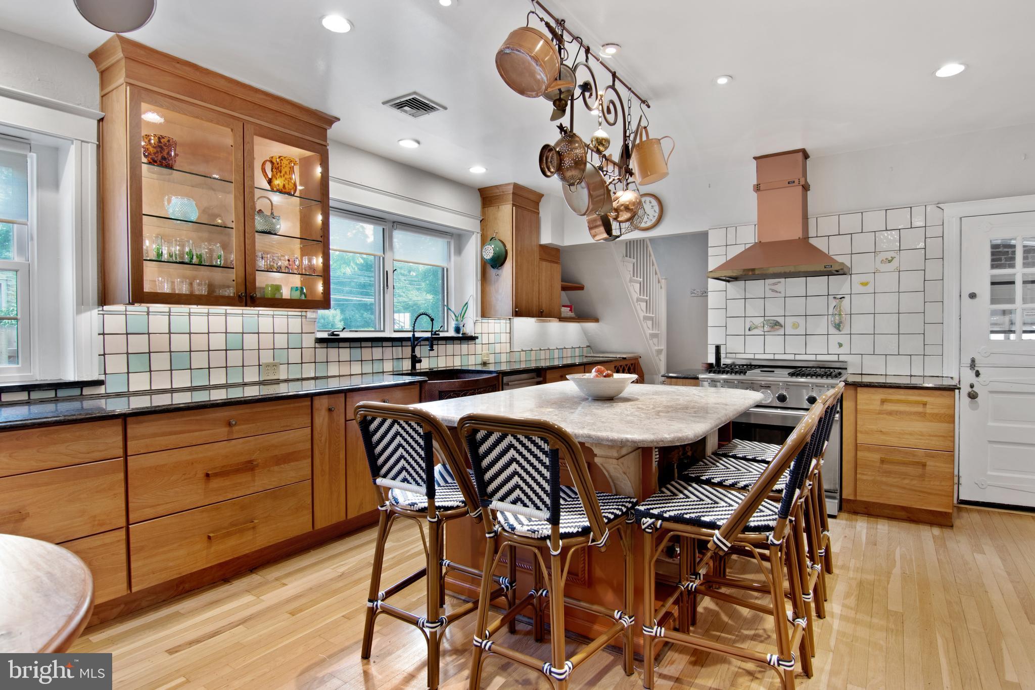 508 Prescott Road Merion Station, PA 19066 - Photo 4 of 46