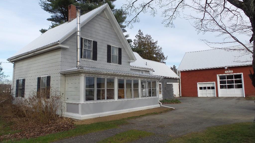 972 Wiscasset Road Pittston, ME 04345 - Photo 1 of 24 Farmhouse.