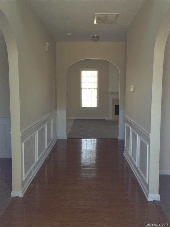 3316 Arklow Road Charlotte, NC 28269 - Photo 3 of 21