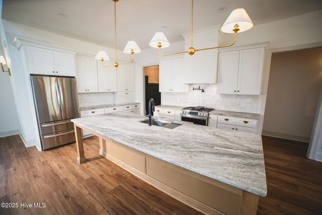 $667,000 | 25 Jasmine Lane, Minnesott Beach, NC 28510