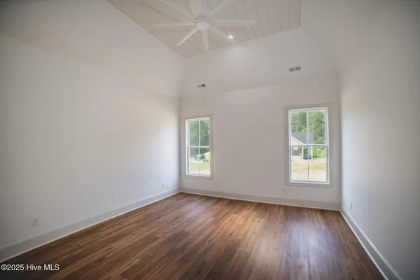 $660,000 | 25 Jasmine Lane, Minnesott Beach, NC 28510