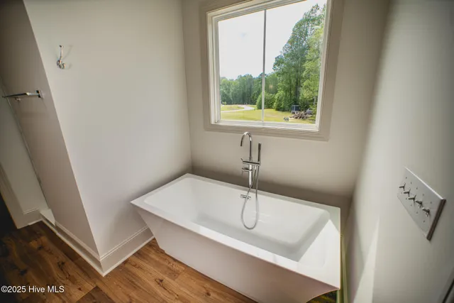 $667,000 | 25 Jasmine Lane, Minnesott Beach, NC 28510