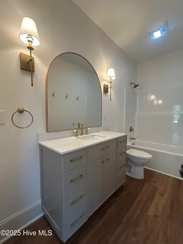 $667,000 | 25 Jasmine Lane, Minnesott Beach, NC 28510