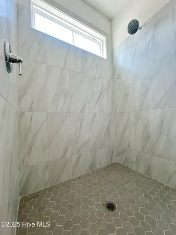 $667,000 | 25 Jasmine Lane, Minnesott Beach, NC 28510