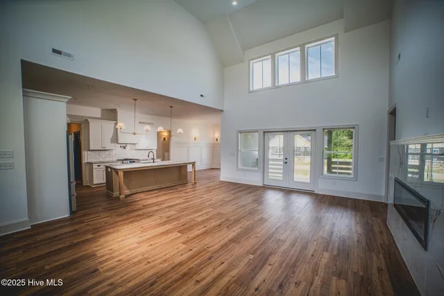 $667,000 | 25 Jasmine Lane, Minnesott Beach, NC 28510