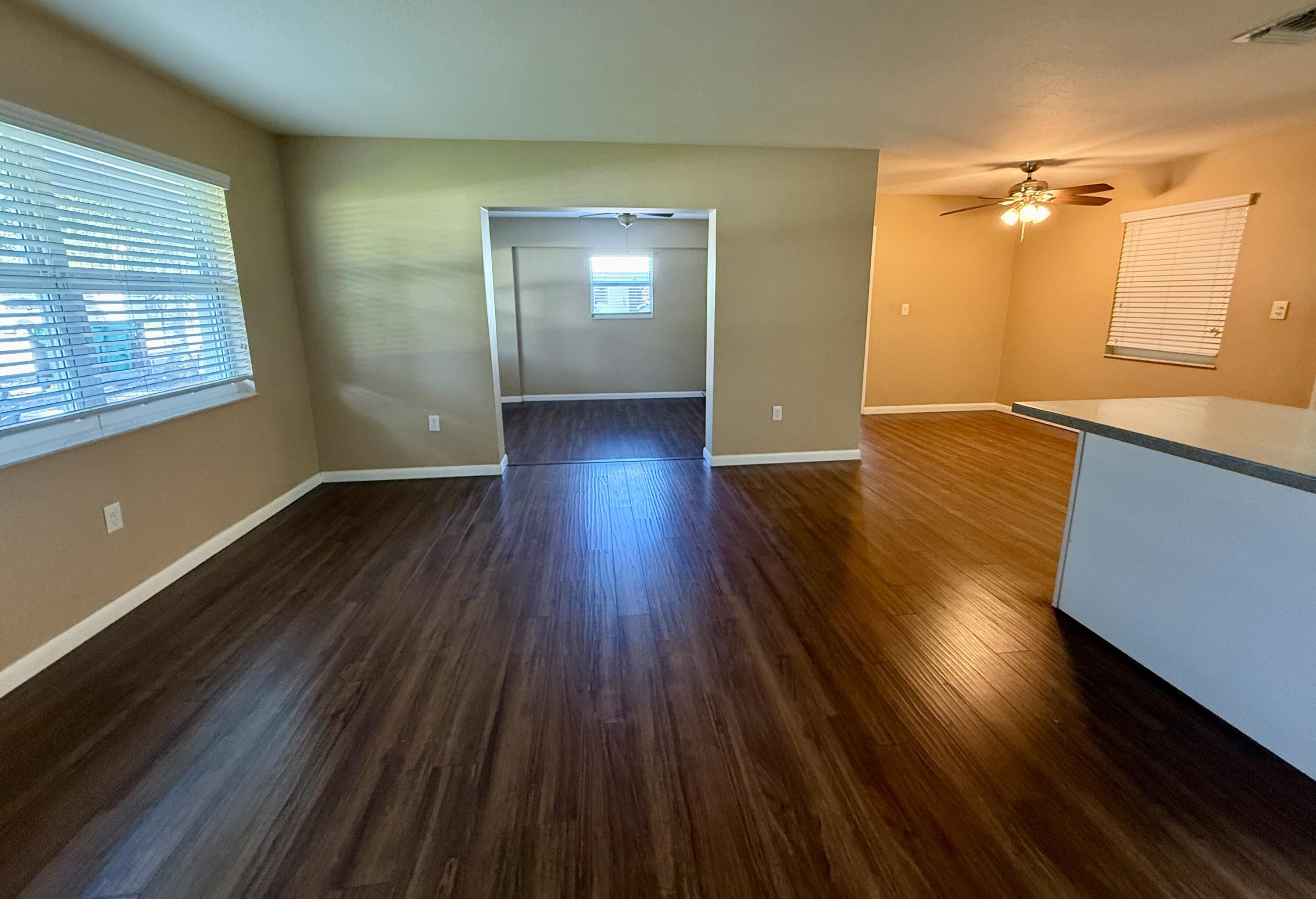 3617 Southwest 17th Street Okeechobee, FL 34974 - Photo 3 of 43 IMG_1692