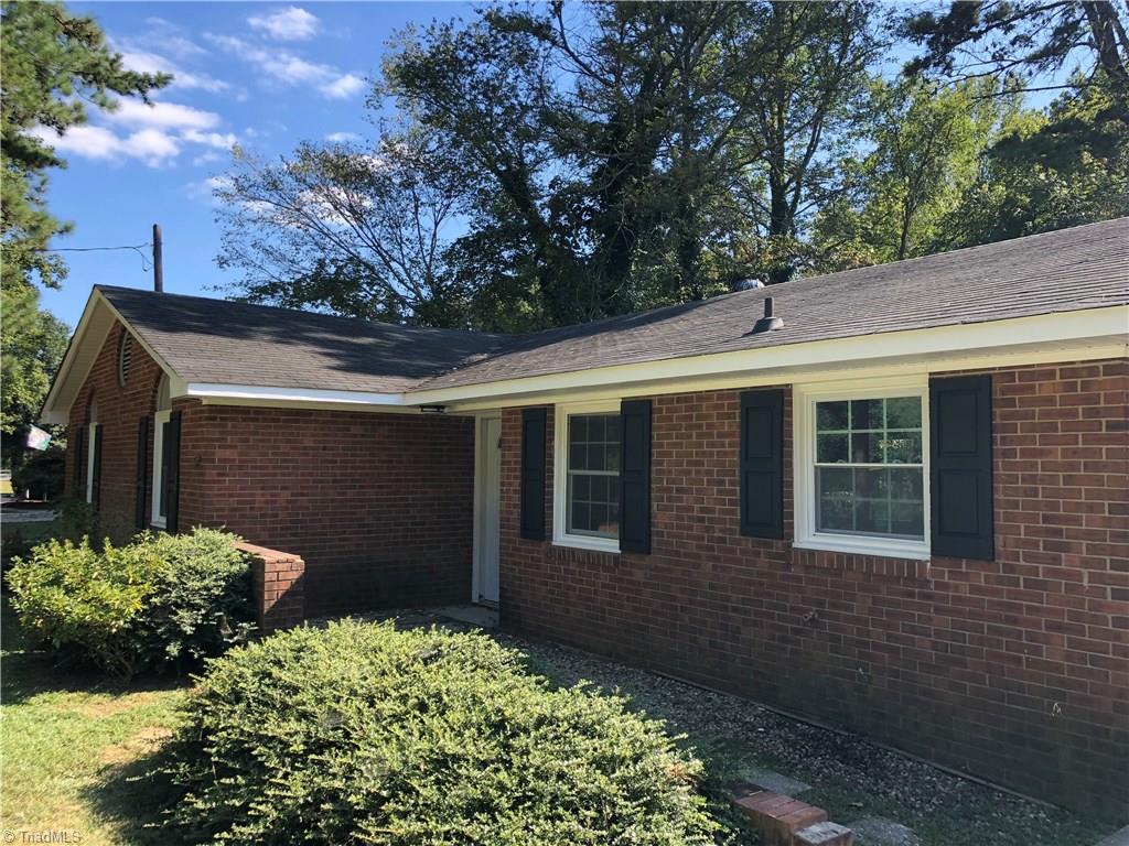 7309 Davis Country Road Randleman, NC 27317 - Photo 6 of 19