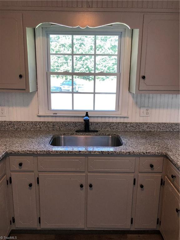 7309 Davis Country Road Randleman, NC 27317 - Photo 9 of 19