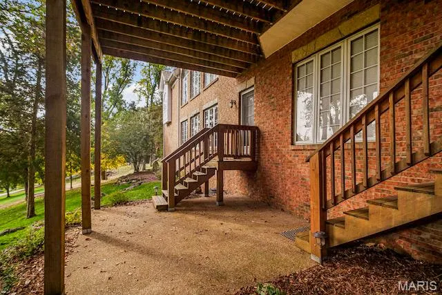 $1,125,000 | 237 St Andrews Drive, St. Albans, MO 63073