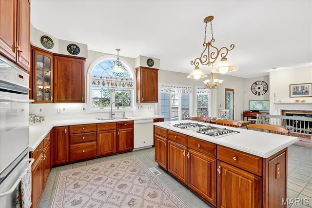 $1,125,000 | 237 St Andrews Drive, St. Albans, MO 63073