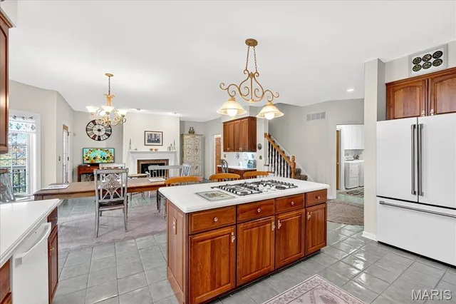 $1,125,000 | 237 St Andrews Drive, St. Albans, MO 63073