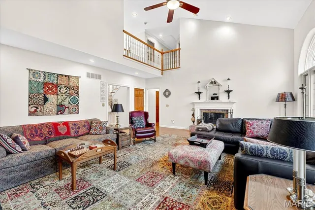 $1,125,000 | 237 St Andrews Drive, St. Albans, MO 63073