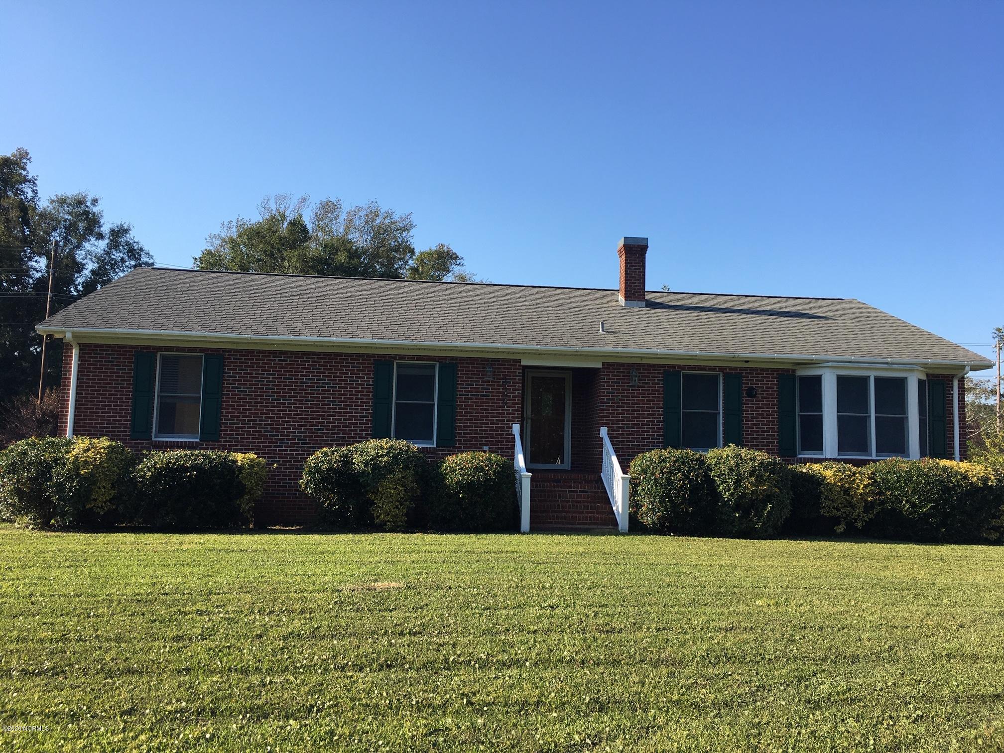 225 Ingram Road Beaufort, NC 28516 - Photo 2 of 31 Front Close-up