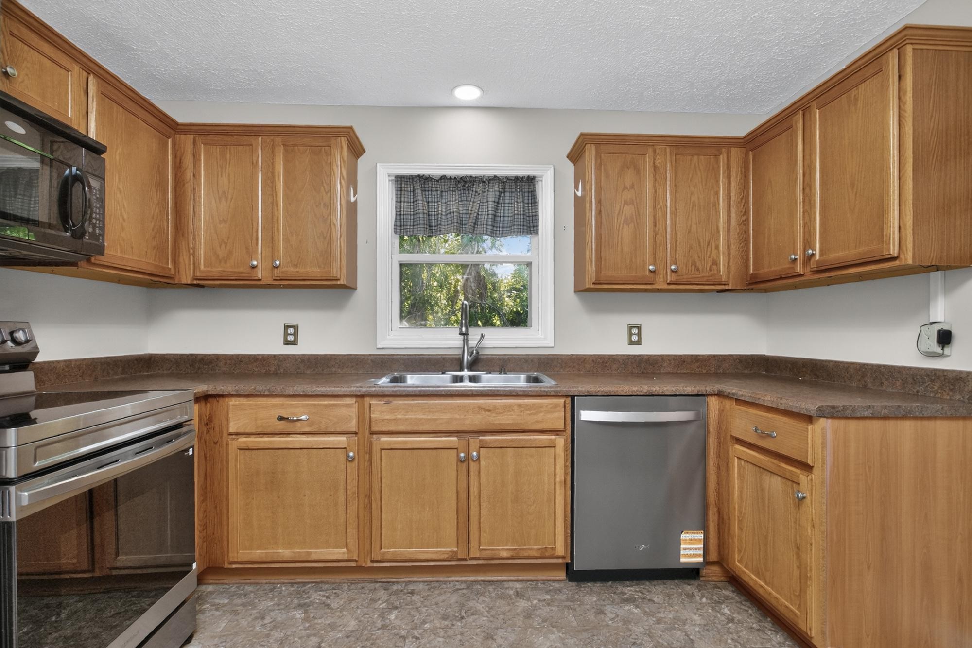 1455 Dividing Ridge Road Goodlettsville, TN 37072 - Photo 13 of 44