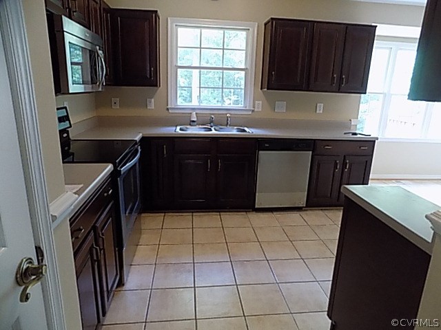 9418 Lockberry Ridge Loop Richmond, VA 23237 - Photo 8 of 25 Gallery Image 8