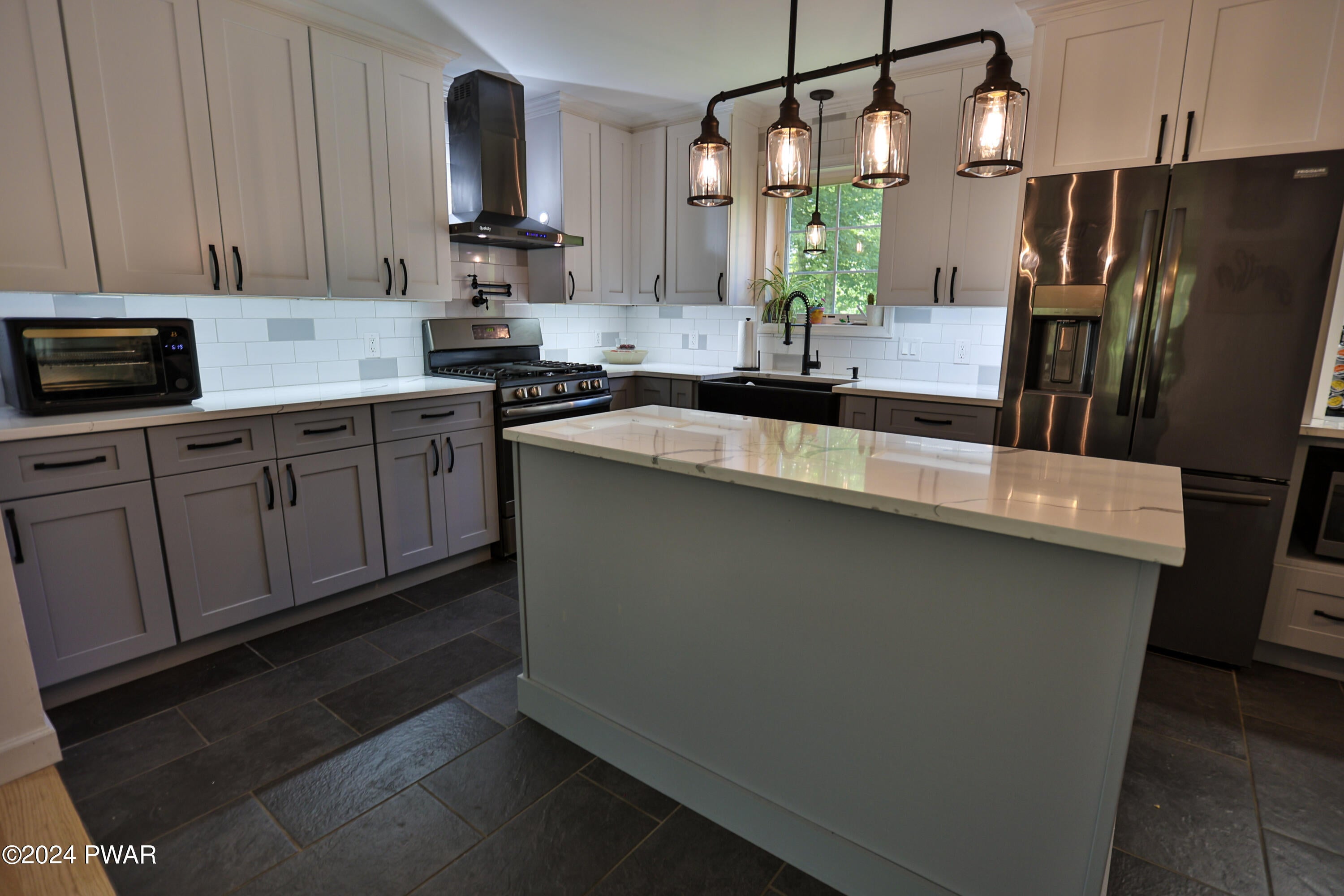 209 Doolan Road Dingmans Ferry, PA 18328 - Photo 25 of 57 Gallery Image 25
