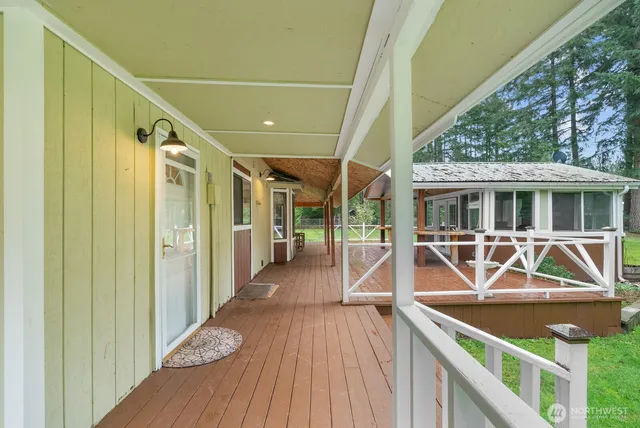 $700,000 | 25624 166th Street East, Buckley, WA 98321