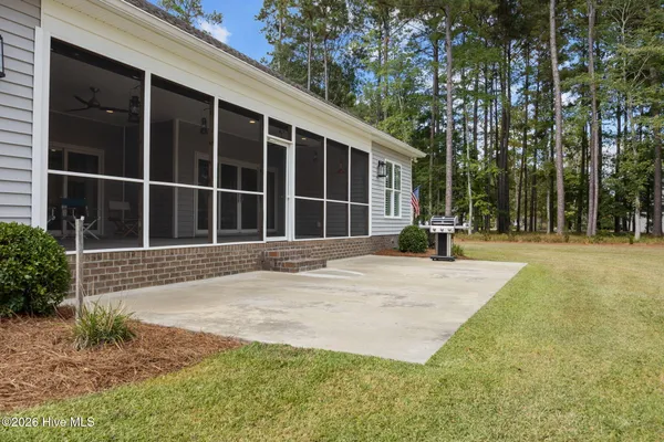 $640,000 | 20 Santee Drive, Chocowinity, NC 27817