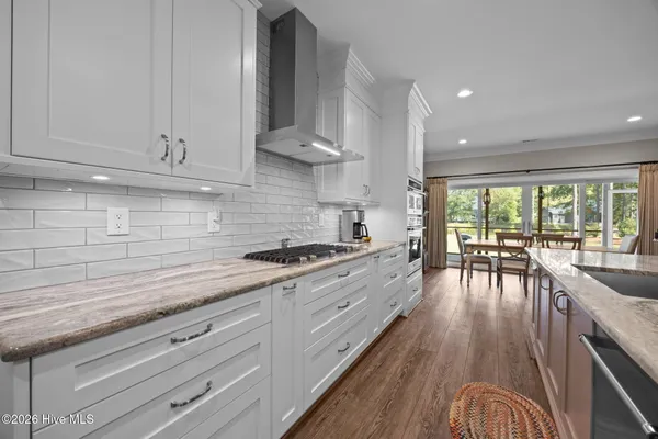 $640,000 | 20 Santee Drive, Chocowinity, NC 27817