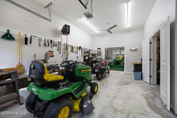 $640,000 | 20 Santee Drive, Chocowinity, NC 27817