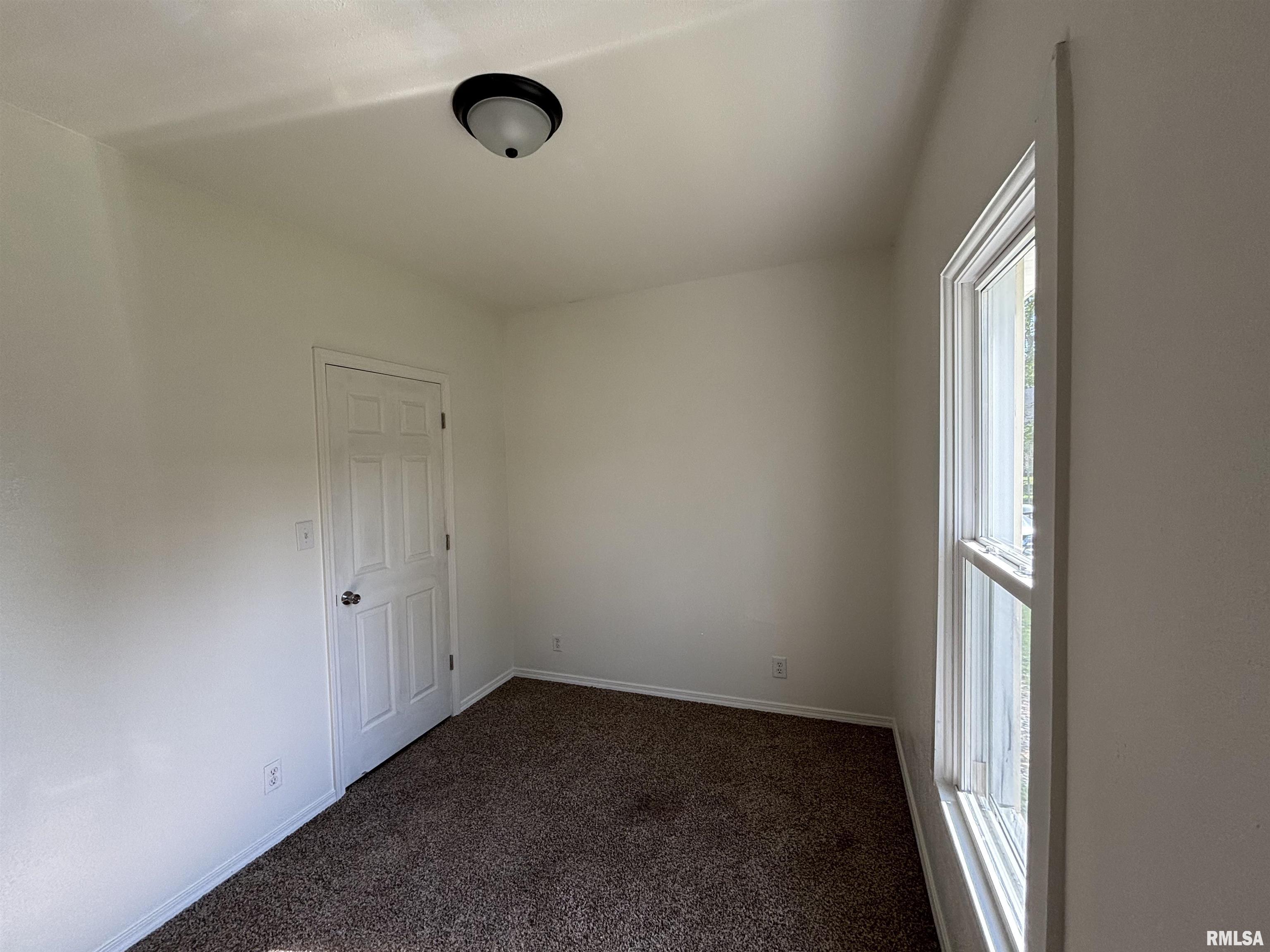 1014 East Broadway Centralia, IL 62801 - Photo 12 of 24