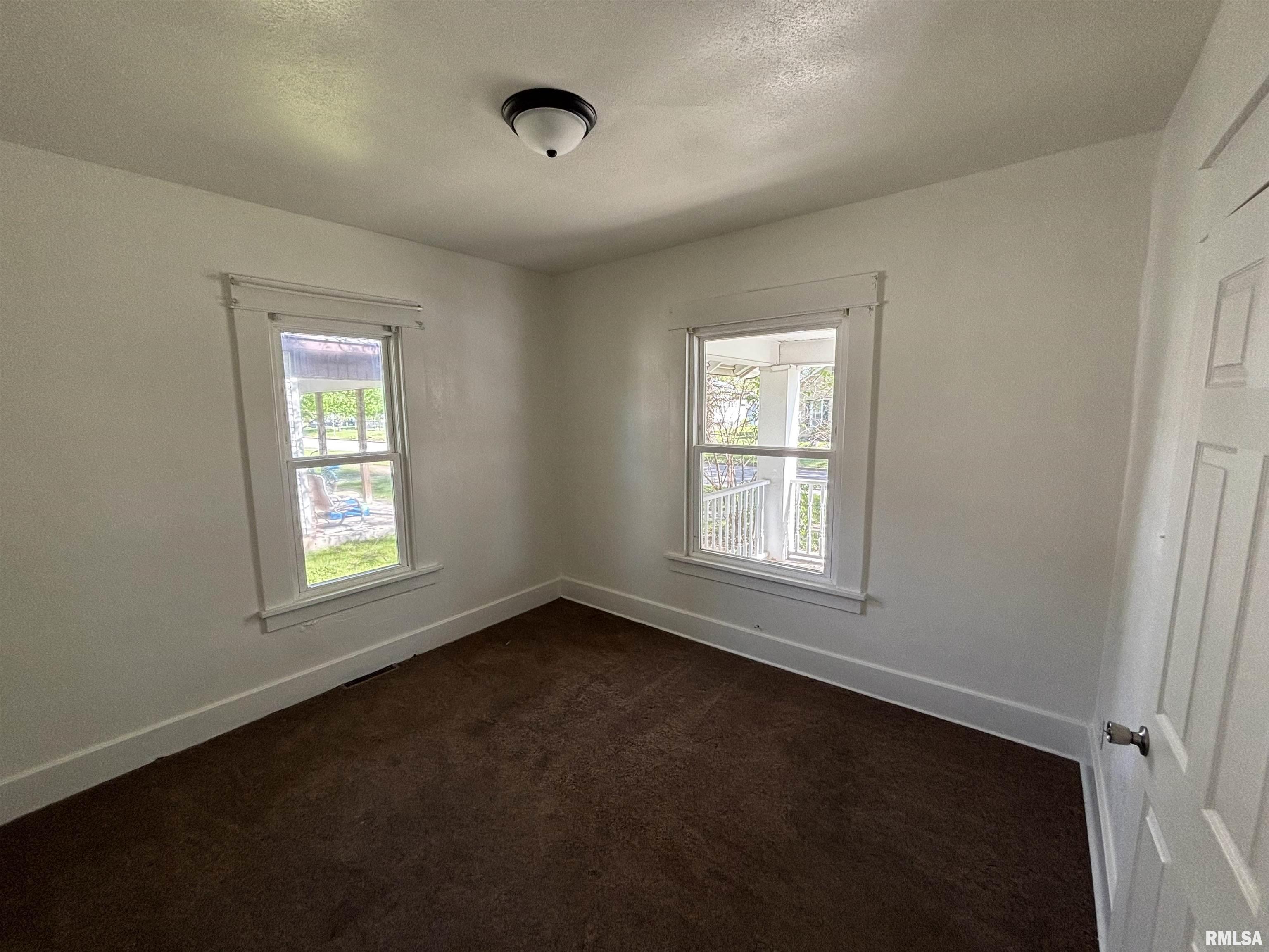 1014 East Broadway Centralia, IL 62801 - Photo 14 of 24