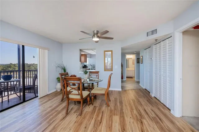 $650,000 | 1001 Benjamin Franklin Drive, Unit 406, Sarasota, FL 34236