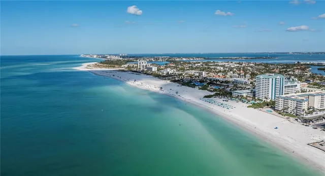 $650,000 | 1001 Benjamin Franklin Drive, Unit 406, Sarasota, FL 34236