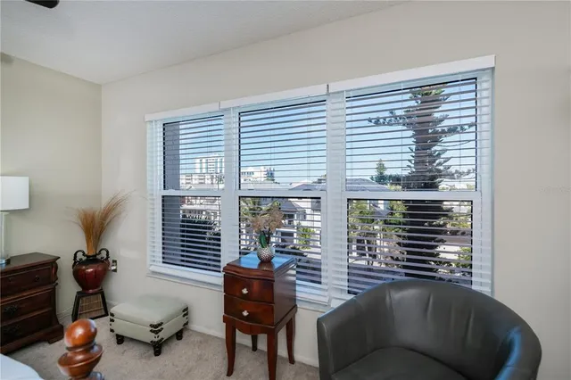 $650,000 | 1001 Benjamin Franklin Drive, Unit 406, Sarasota, FL 34236