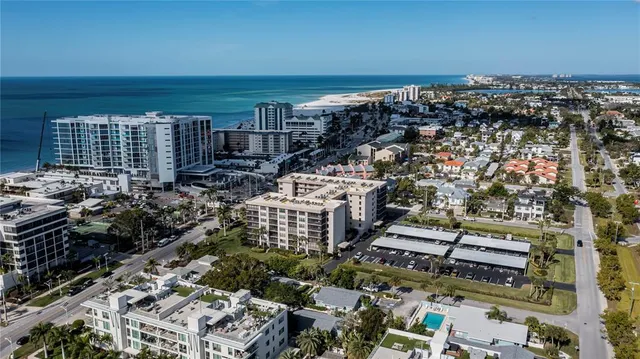 $650,000 | 1001 Benjamin Franklin Drive, Unit 406, Sarasota, FL 34236