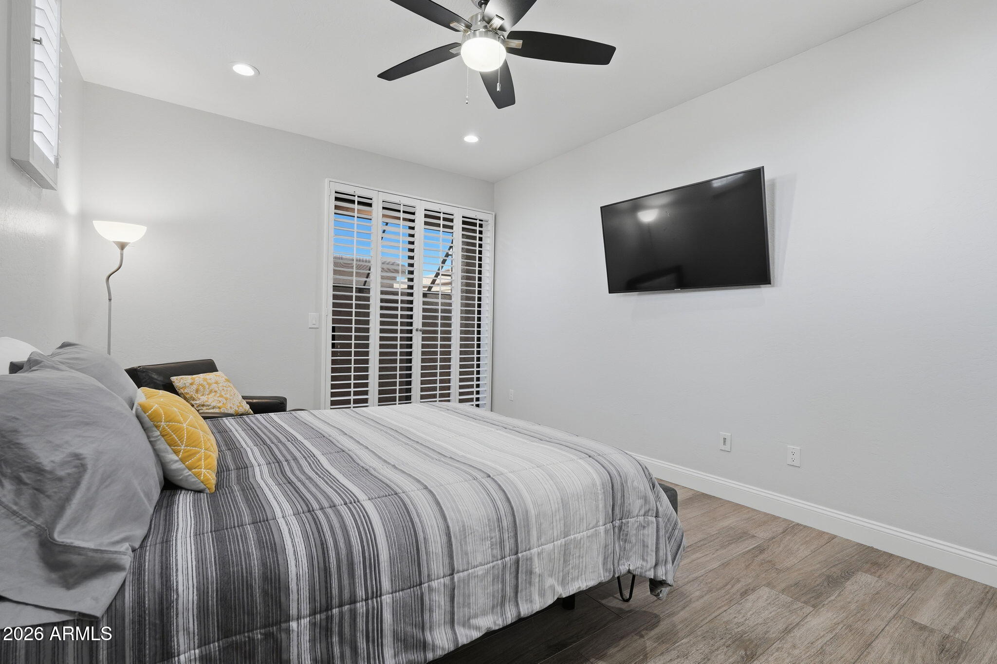 6322 North 19th Street Phoenix, AZ 85016 - Photo 20 of 47 Patio access