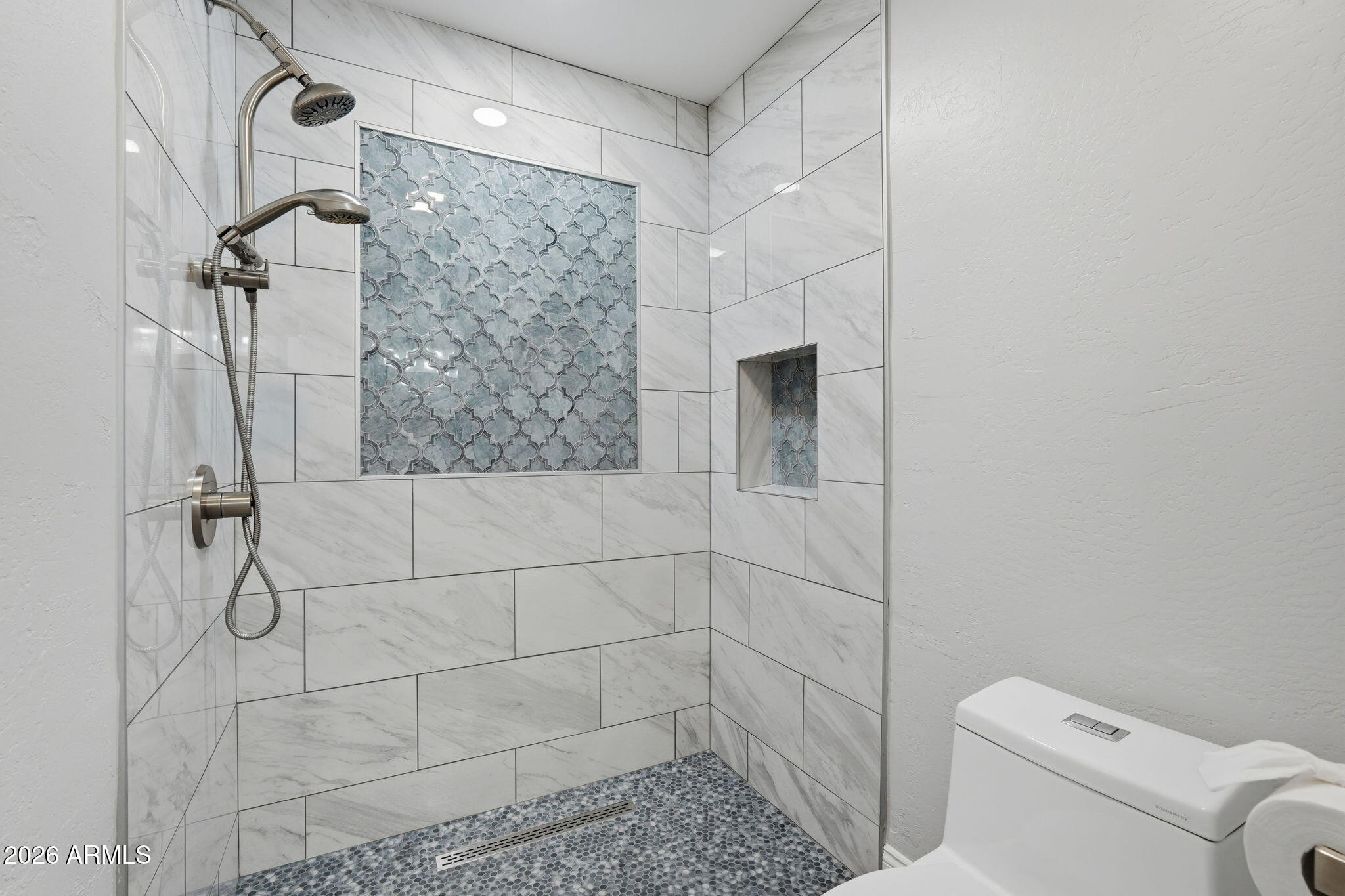 6322 North 19th Street Phoenix, AZ 85016 - Photo 26 of 47 2nd bath shower