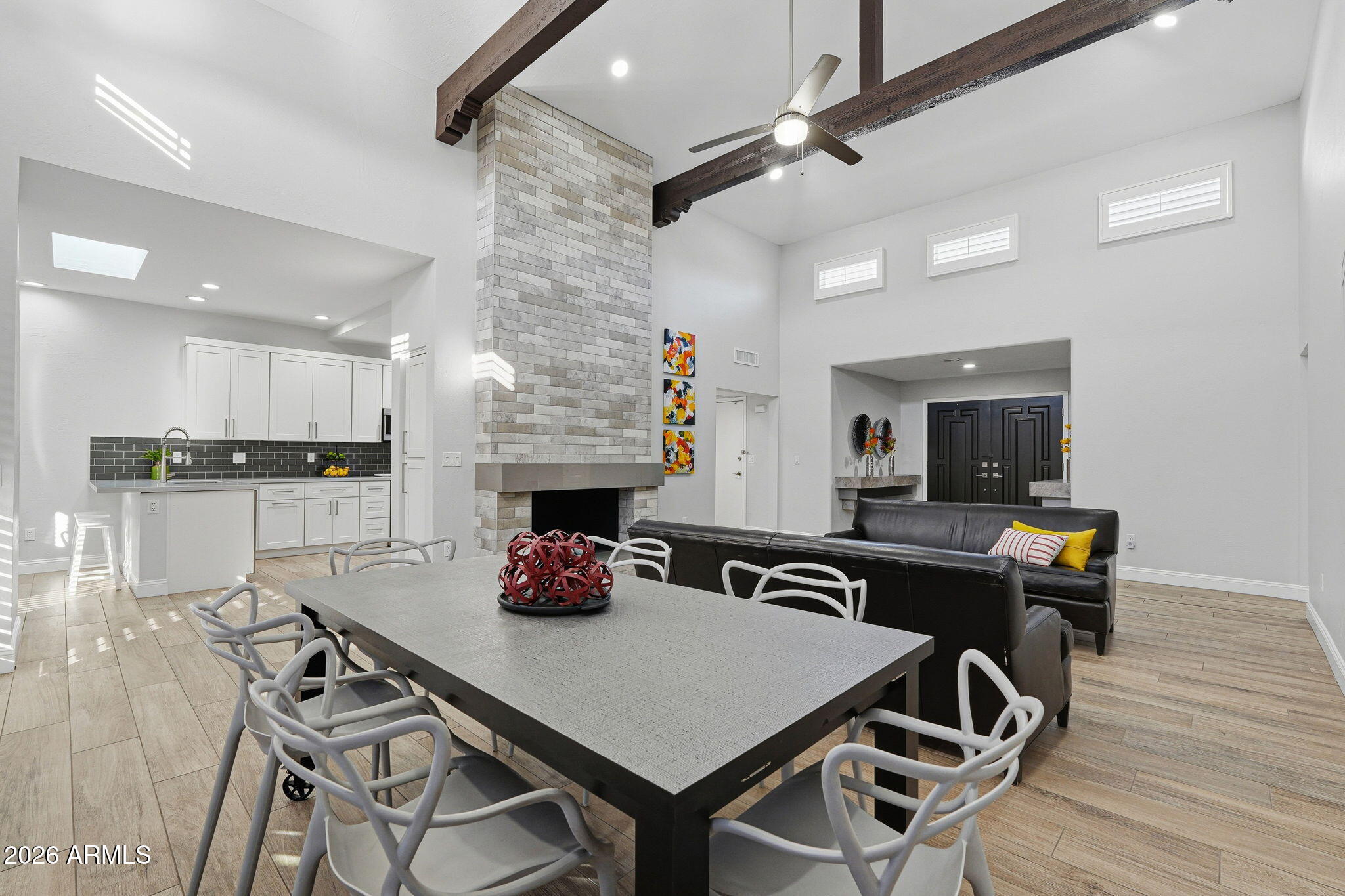 6322 North 19th Street Phoenix, AZ 85016 - Photo 47 of 47 Efficient floorplan/Clerestory windows