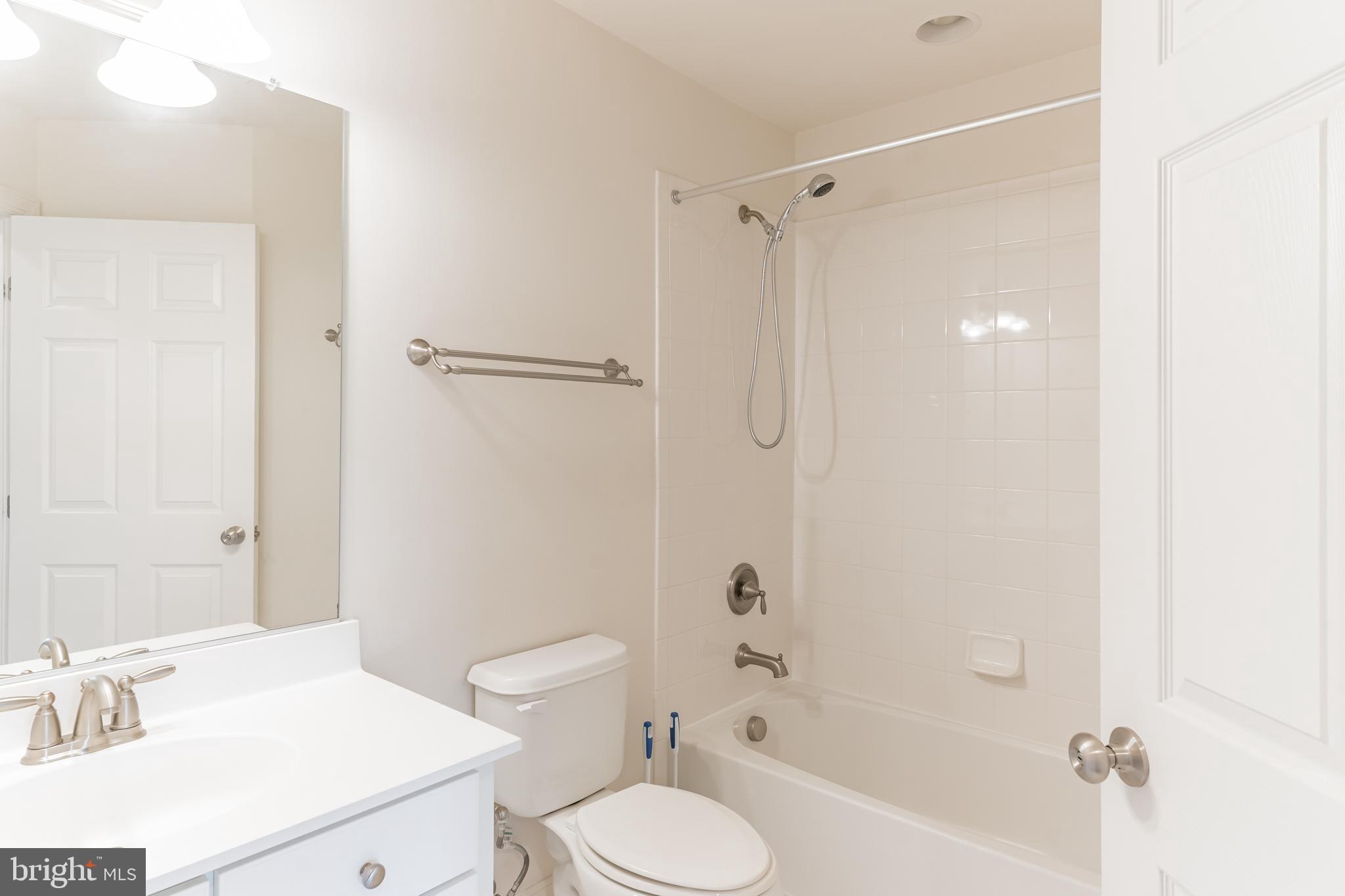 908 West Glebe Road Alexandria, VA 22305 - Photo 26 of 30 Gallery Image 26