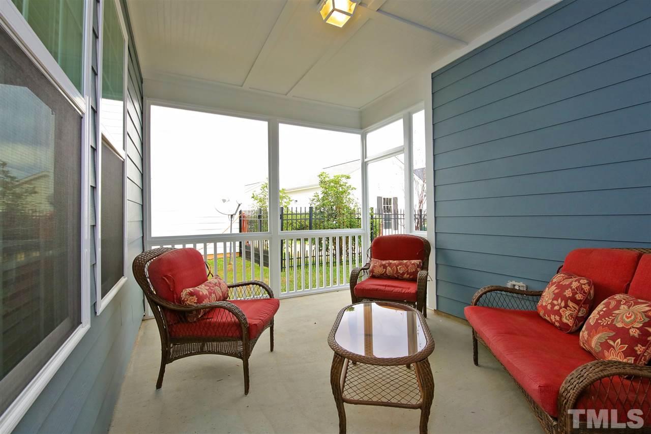 1307 Formal Garden Way Raleigh, NC 27603 - Photo 5 of 30