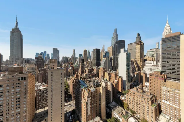 $4,750,000 | 556 3rd Avenue, Unit PHE | Murray Hill