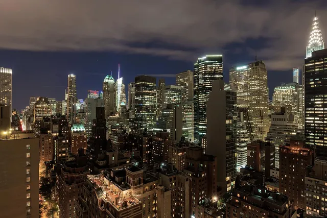 $4,750,000 | 556 3rd Avenue, Unit PHE | Murray Hill