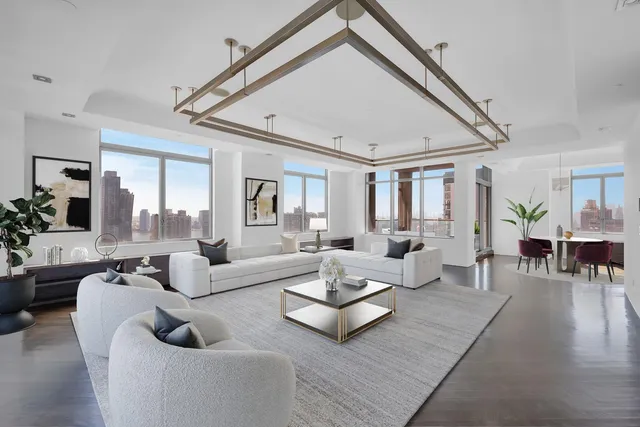 $4,750,000 | 556 3rd Avenue, Unit PHE | Murray Hill