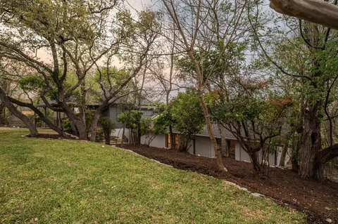 $1,245,000 | 6501 Sumac Drive, Austin, TX 78731